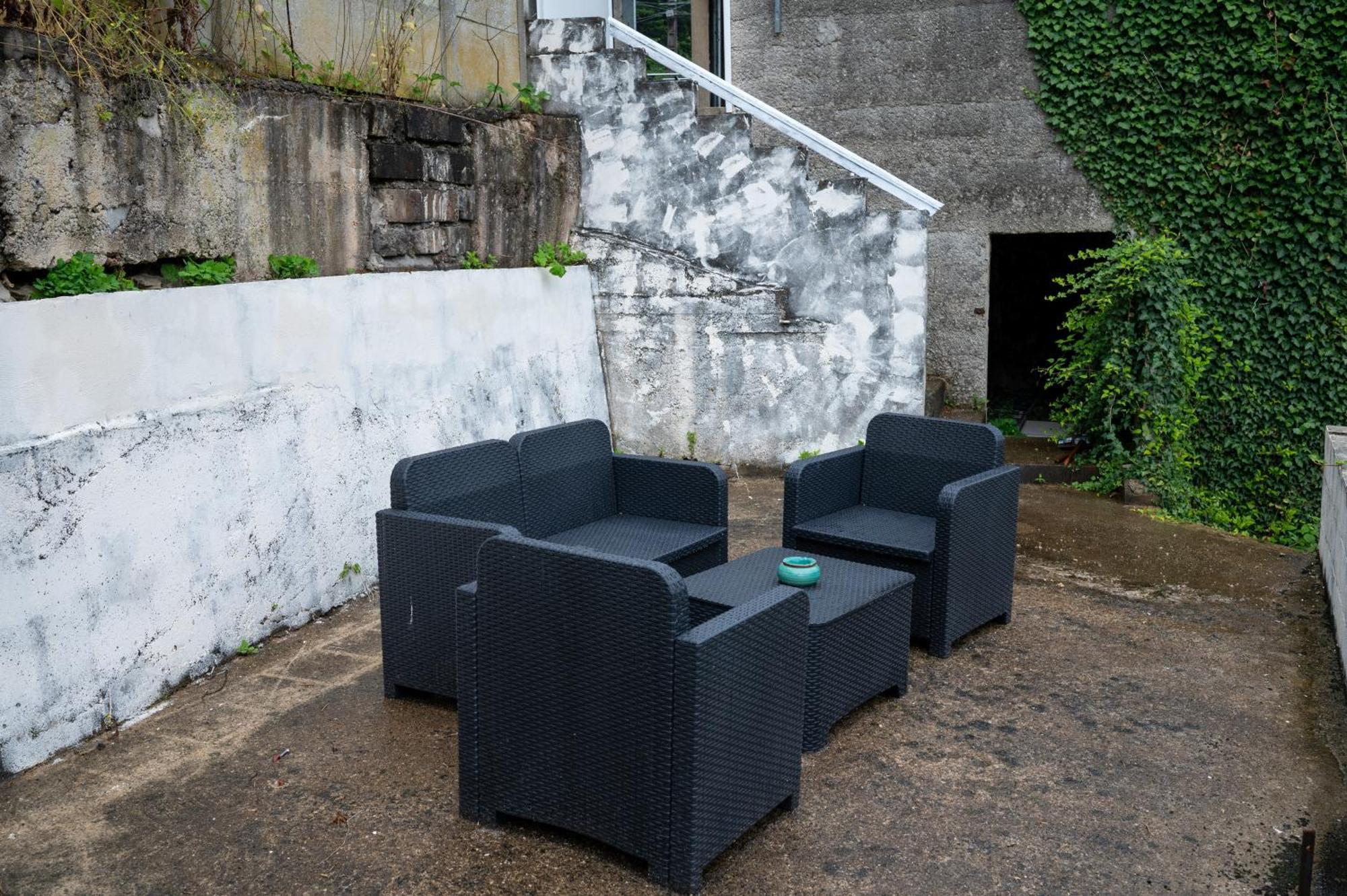 55M2 Cosy Au Calme Avec Terrasse Et Box Individuel Villa Nouzonville Exterior photo